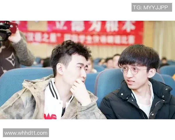 深入分析高校联赛中WE战队的战术表现与团队协作策略实时新闻 深入分析高校联赛中WE战队的战术表现与团队协作策略实时新闻